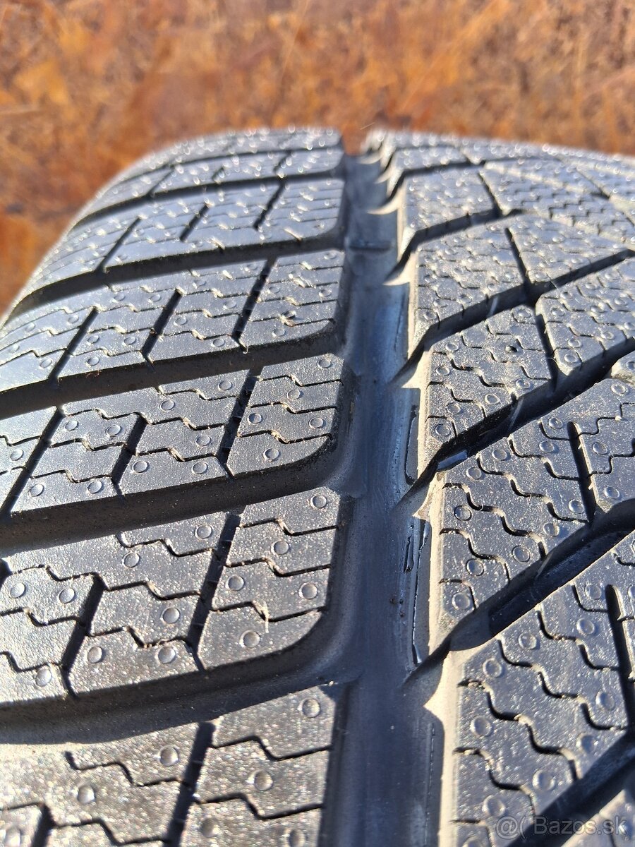 255/50 r20 zimne pneumatiky - 10