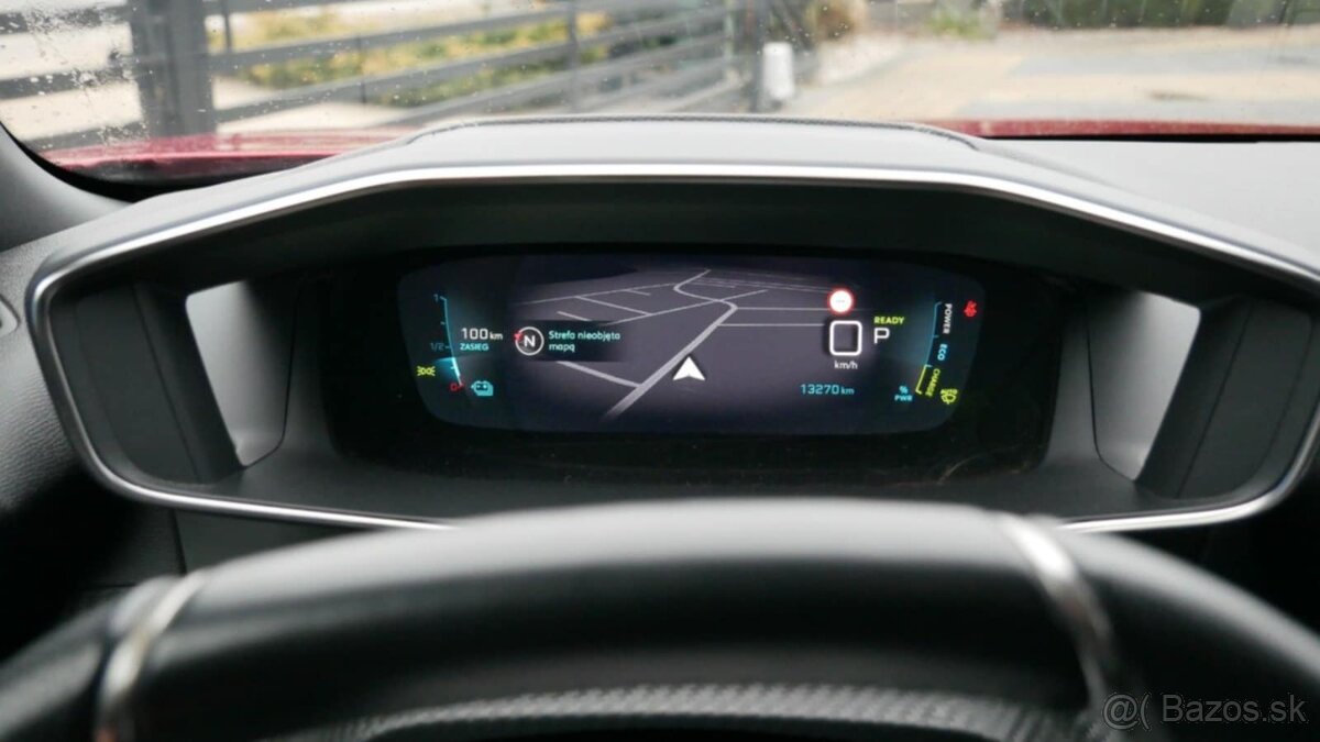 Peugeot e-2008 GT - 10