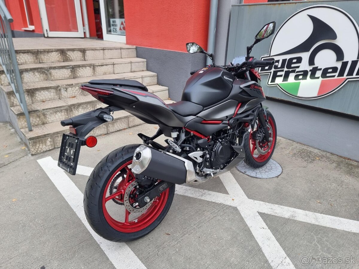 KAWASAKI Z500 SE - 10