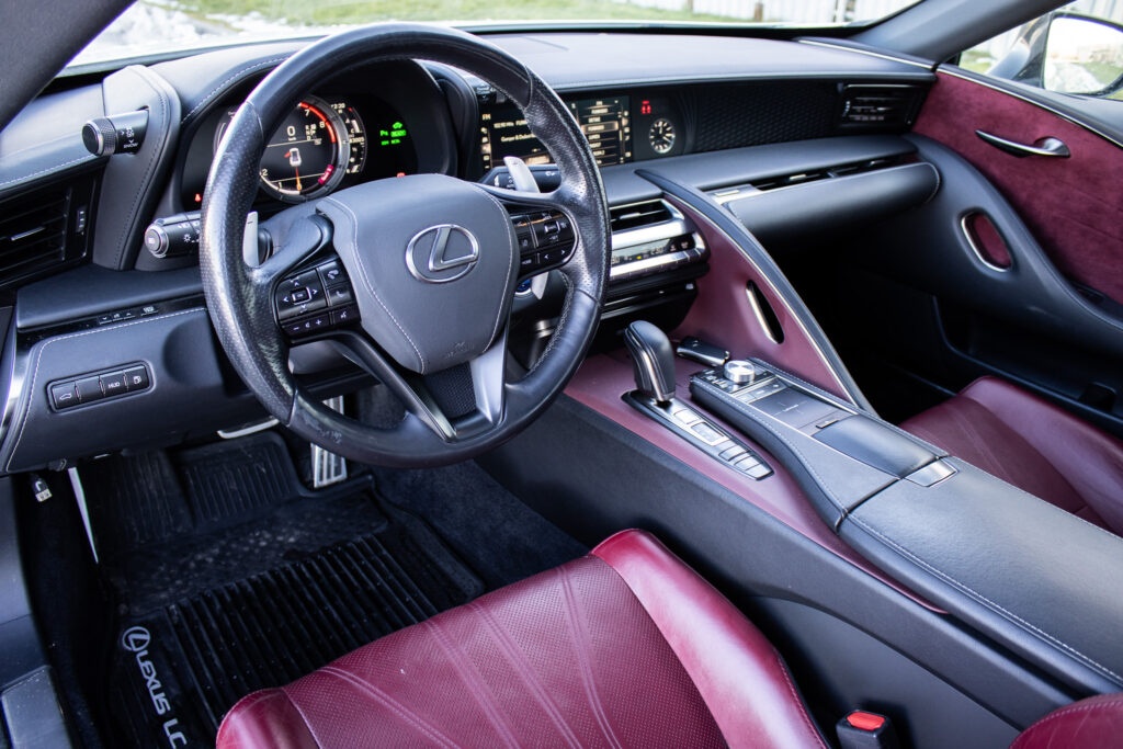 Lexus LC 500h, (2017) - 10