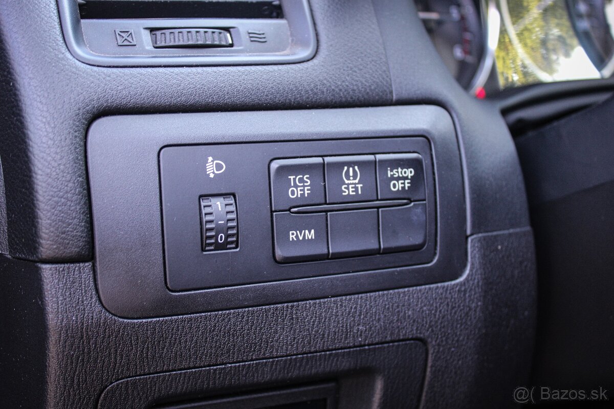 Mazda CX-5 2.2 Skyactiv-D 175k AWD Revolution A/T - 10