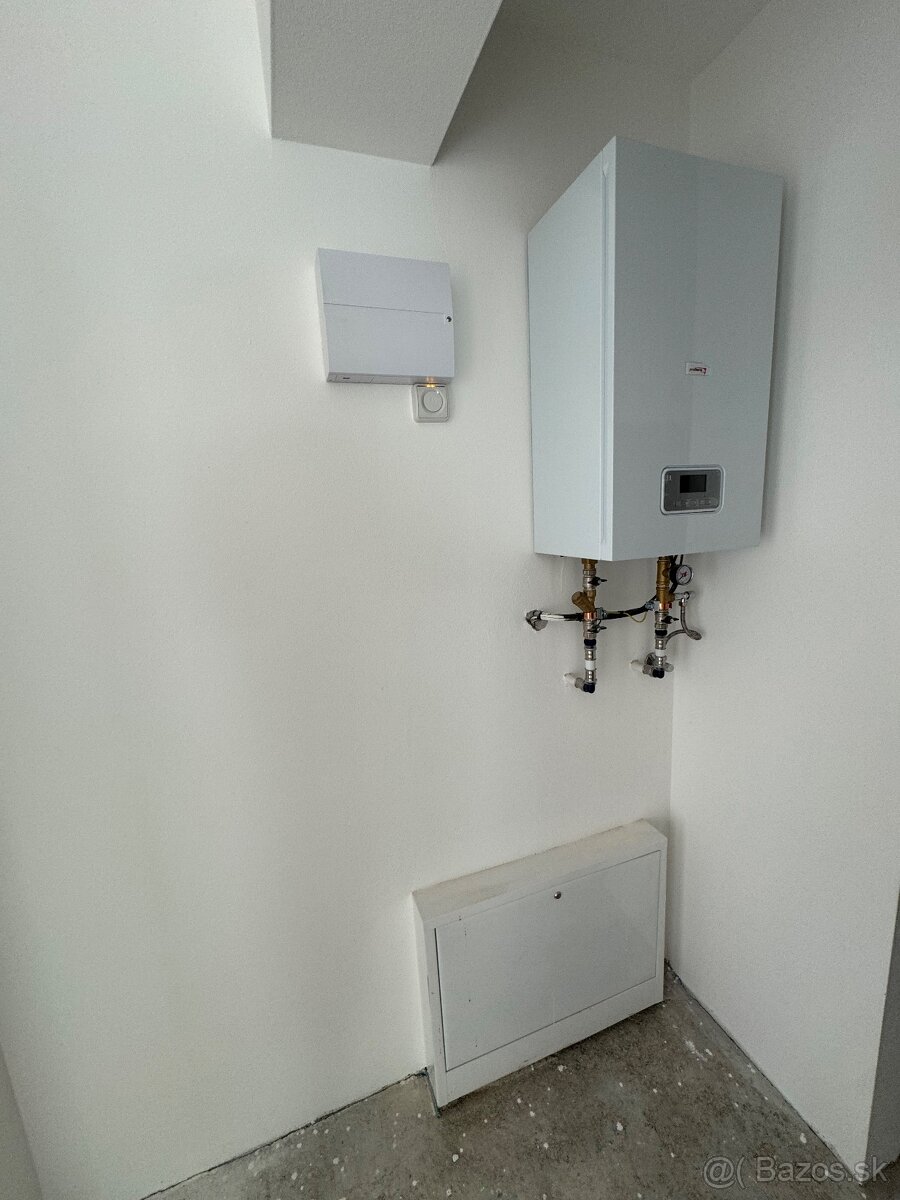 TOP PONUKA: Luxusný 4-izbový apartmán priamo na svahu 🏔️✨ - 10