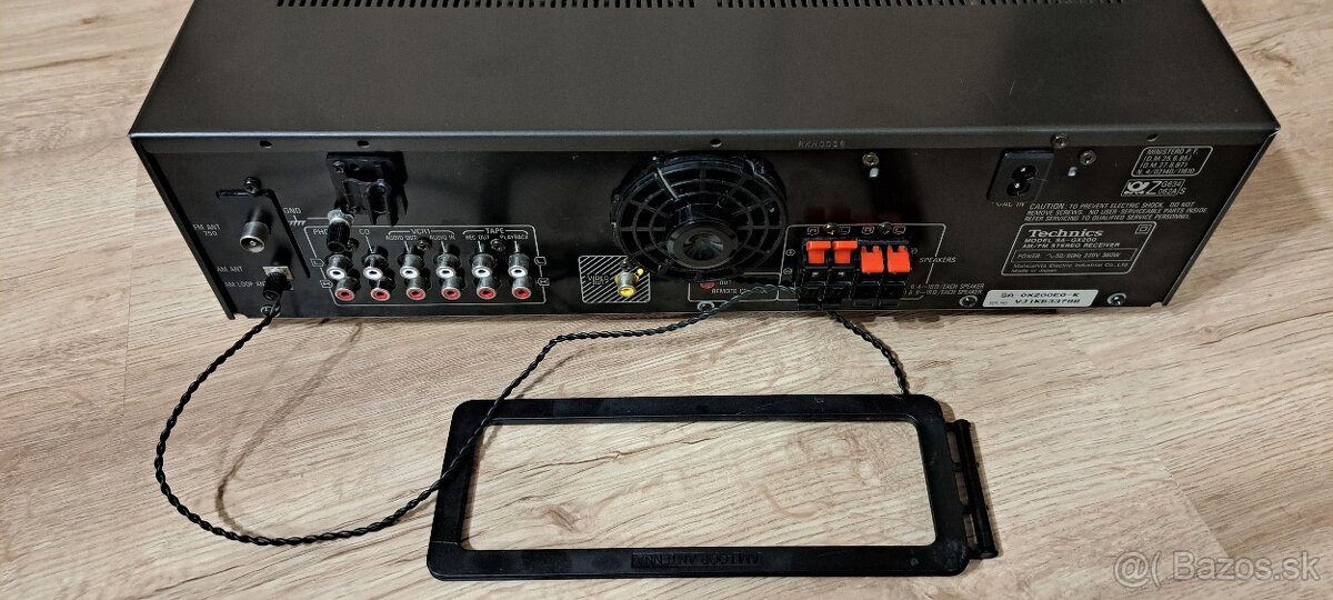 Technics SA - GX 200 - 10