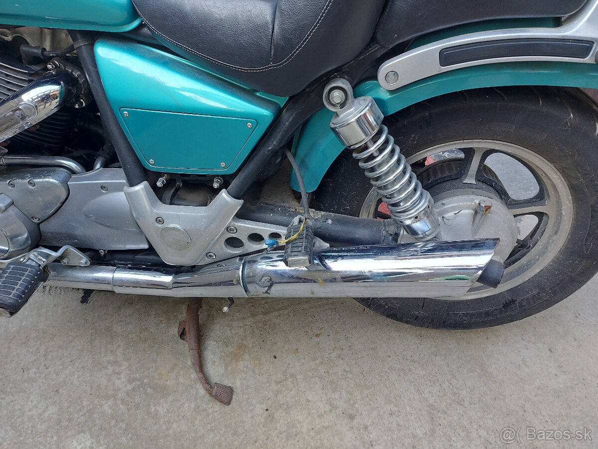 Predám Honda VT 1100 Shadow - 10
