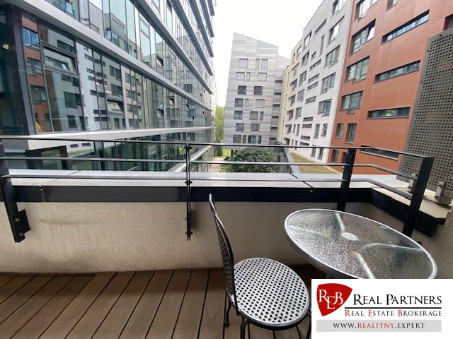 Prenájom 2 izbový byt, 58 m2,River park,Dvořákovo nábrežie,S - 10