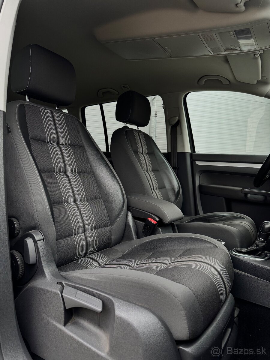 Volkswagen Touran 2.0 TDi DSG - 103 kW - 2013 - Match - 10