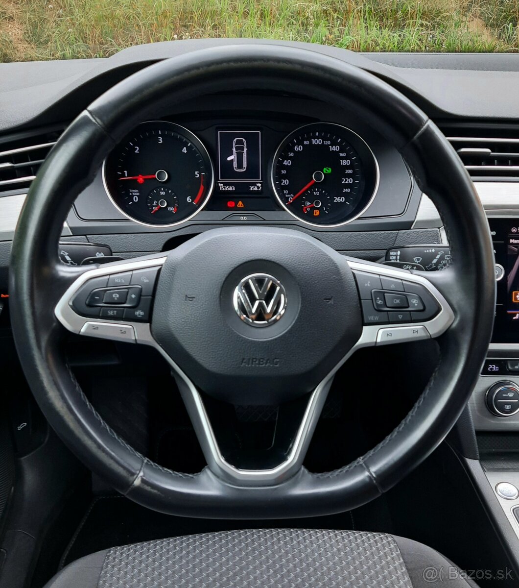 Predám Volkswagen Passat Variant 2.0 TDI EVO Elegance DSG - 10