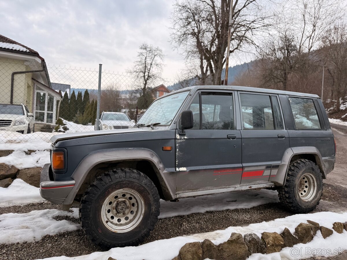 Isuzu trooper 2.6i - 10