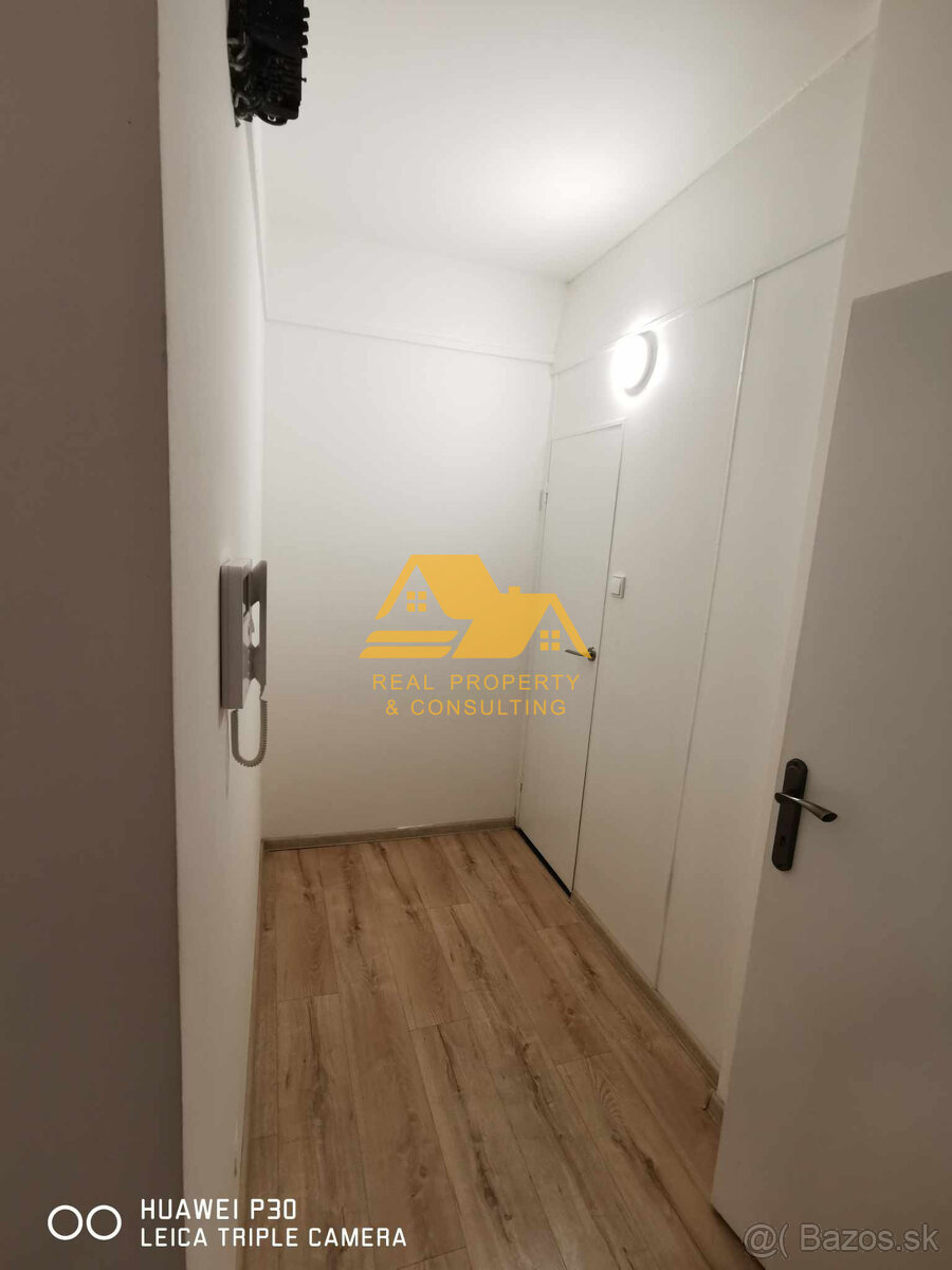 Prenajmem 2 izbový byt s balkónom v Nových Zámkoch - 10