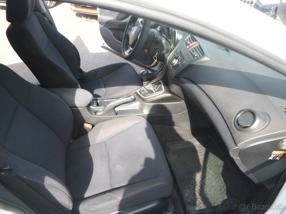 Honda Civic 1,4i 16V 2012 - 10