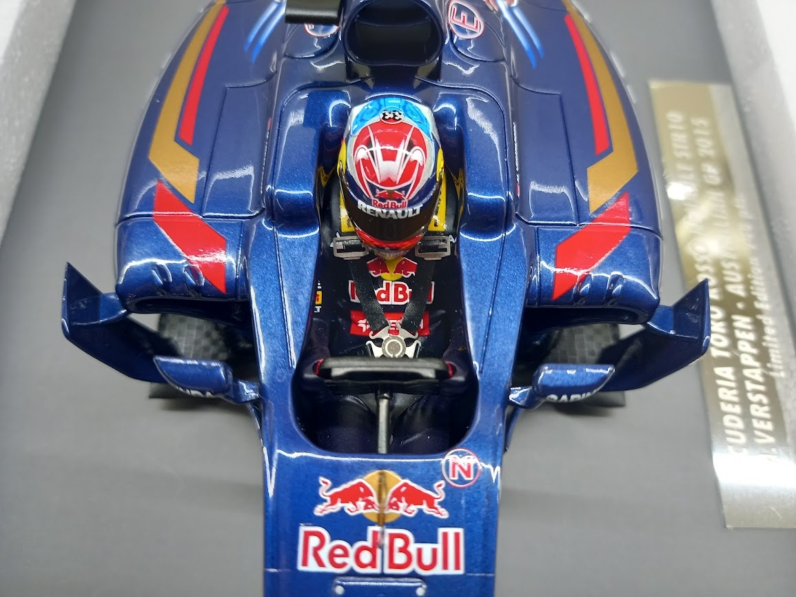 F1 TORO ROSSO STR10 AUSTRÁLIE 2015 MAX VERSTAPPEN 1:18 - 10