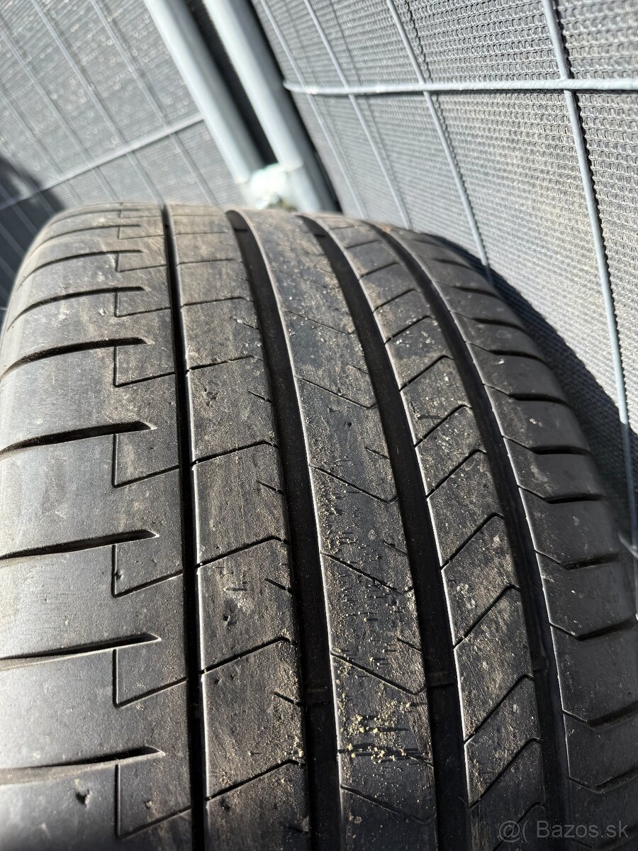 Letná sada BMW 5x112 255/35 R20 + 285/30 R20 - 10