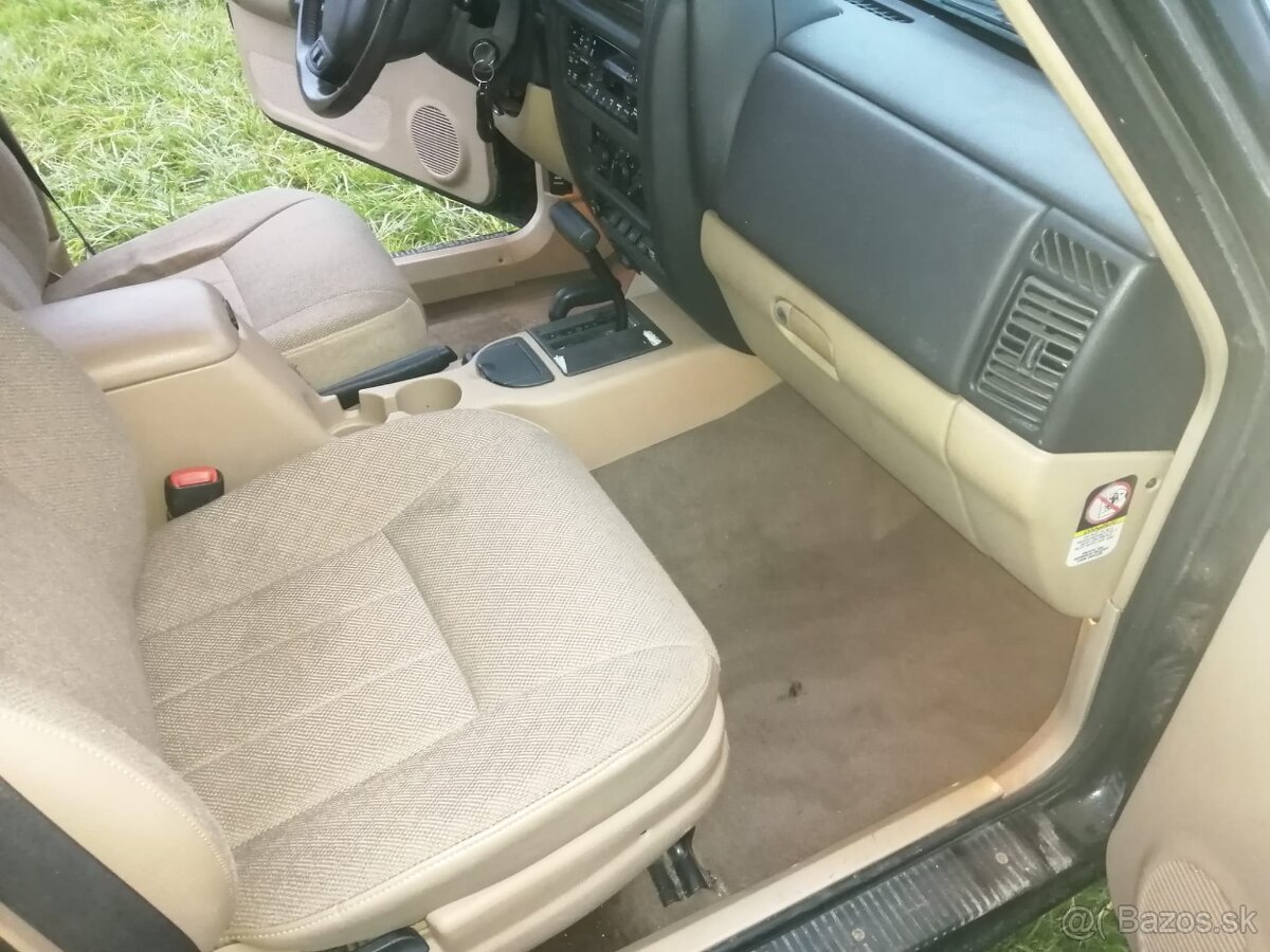 Jeep Cherokee XJ 4.0 - 10