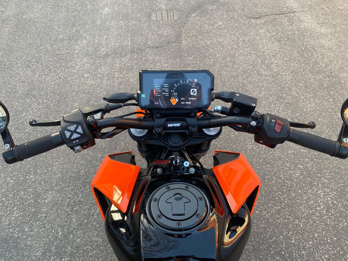 KTM Duke 125 - 10