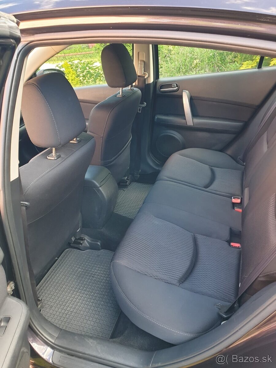 Mazda 6 benzin - 10