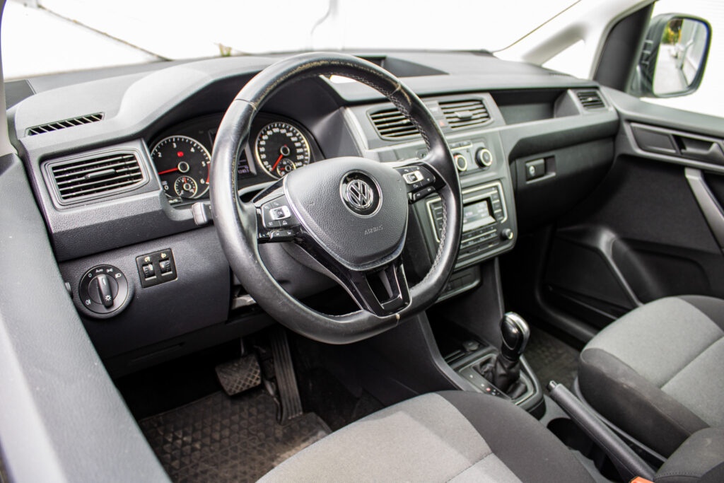 Volkswagen Caddy 2.0 TDI AT/6 - 10