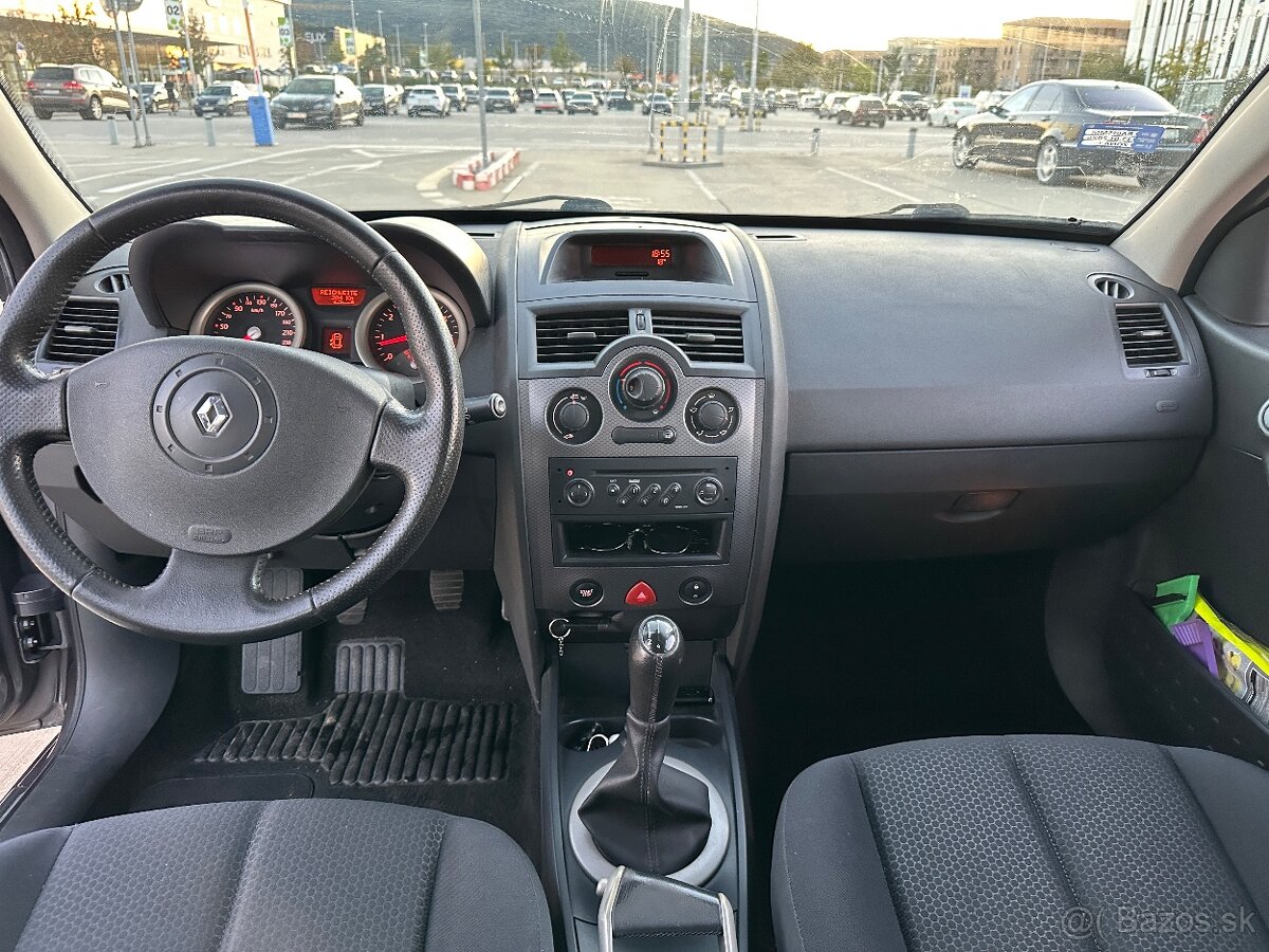 RENAULT MEGANE GRANTOUR 1.6 BENZIN, NOVA STK - 10