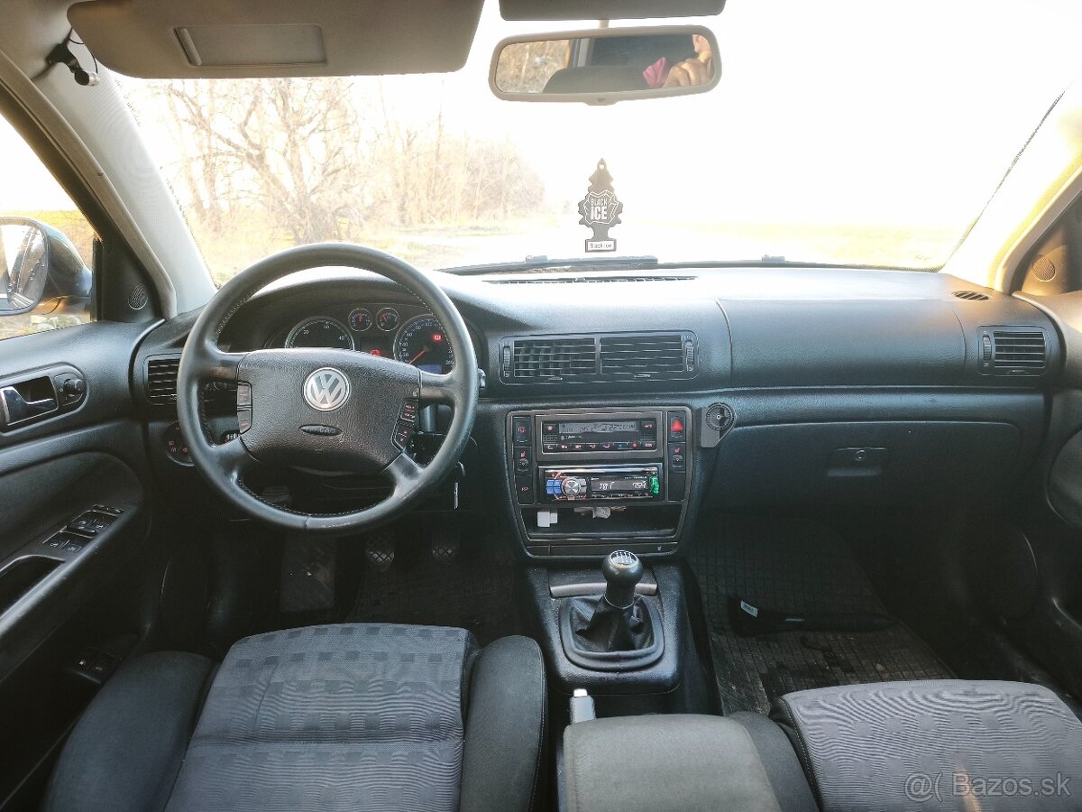 Vw Passat 1.9 TDI 96kw - 10
