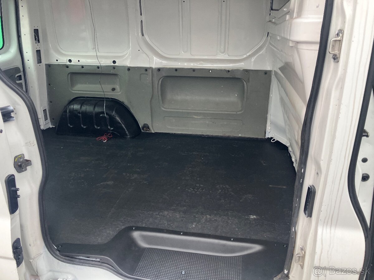 Renault Trafic 2.0DCI L1H1 - 10