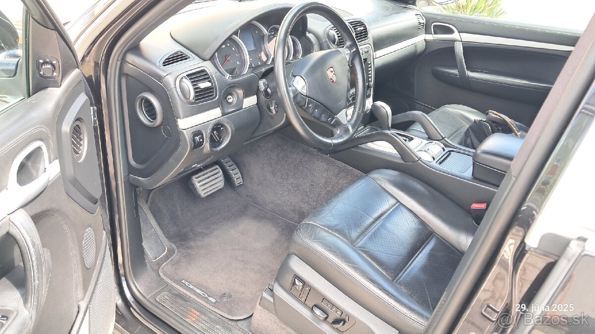 Porsche Cayenne S 4.8 - 10