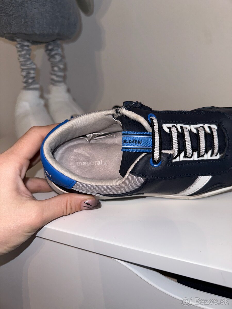 Predám chlapčenské topánky Mayoral - 10