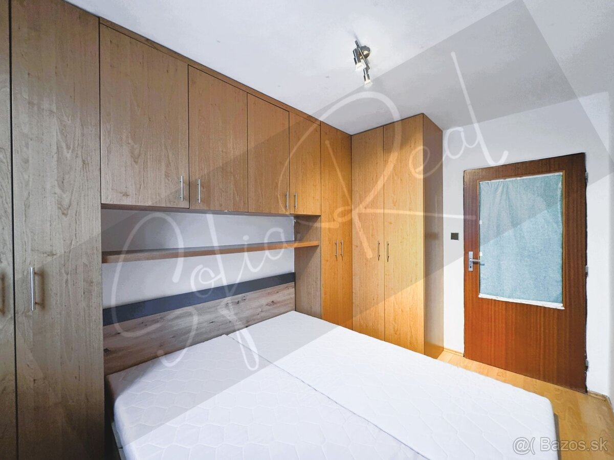 PRENÁJOM - VOĽNÝ ihneď: zariadený 3-izbový byt; Rača - 10