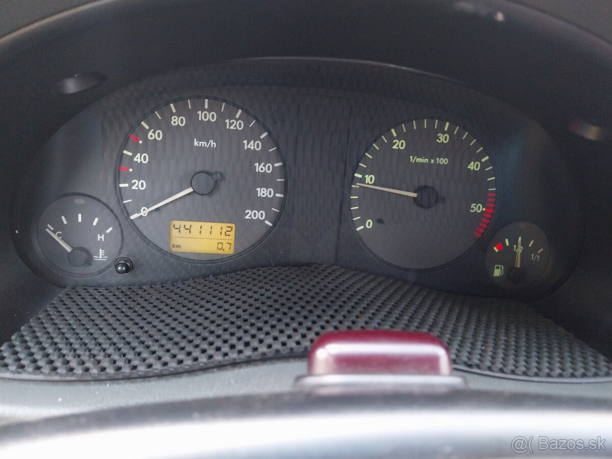 Predám Volkswagen Sharan 1.9tdi - 10