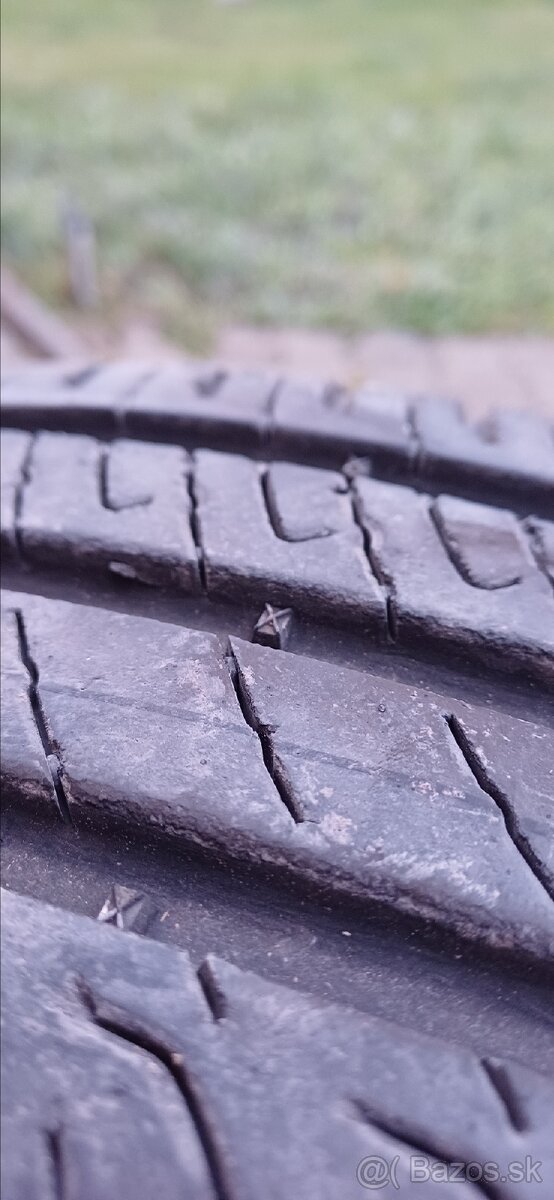 Predám zimné pneumatiky s elektrónmi Dezent - 10