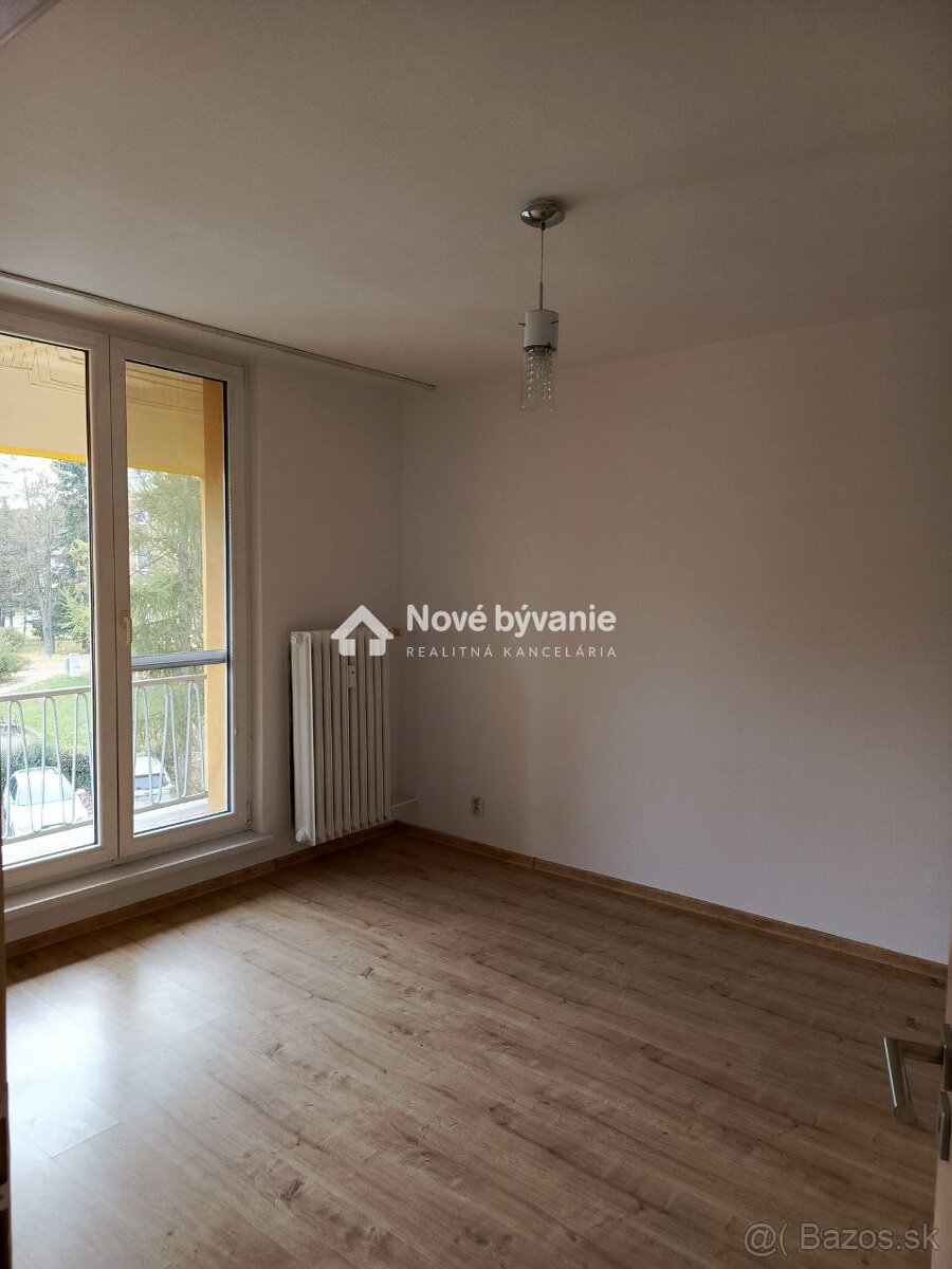 NA PREDAJ 3-izbový byt Poprad Západ - 10