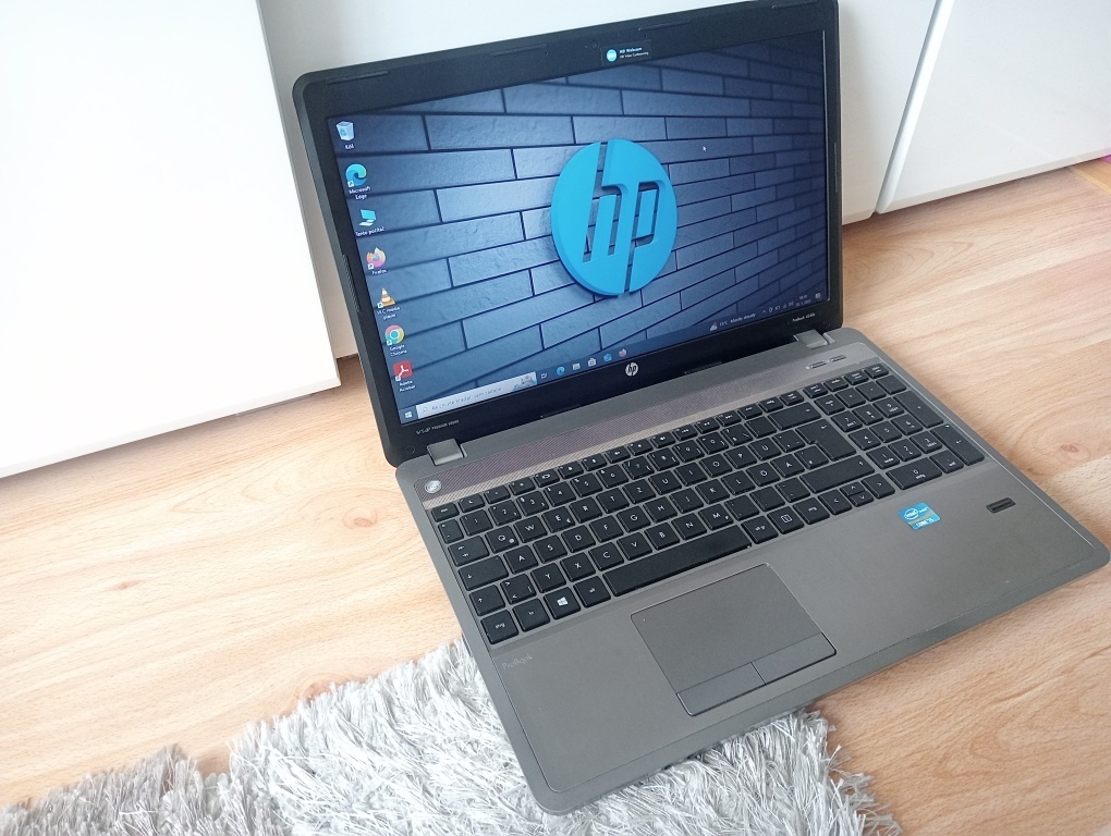 predám ntb HP probook / Intel core i5 / 8gb ram / ssd disk - 10