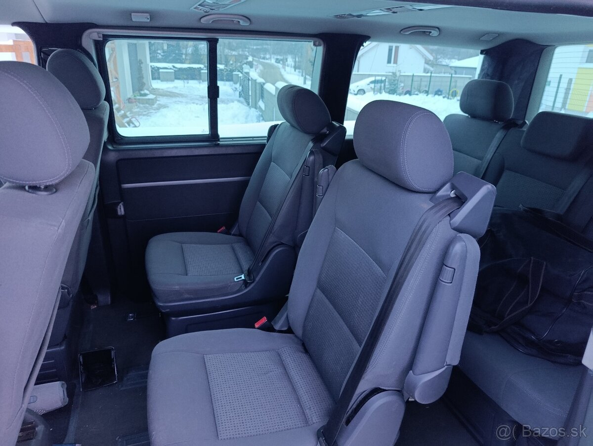 VOLKSWAGEN T5 MULTIVAN - 10