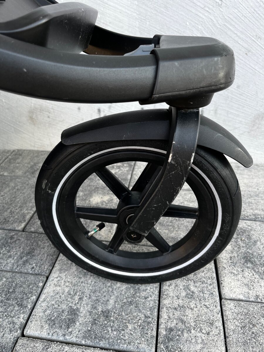 THULE Urban Glide 2 - 10