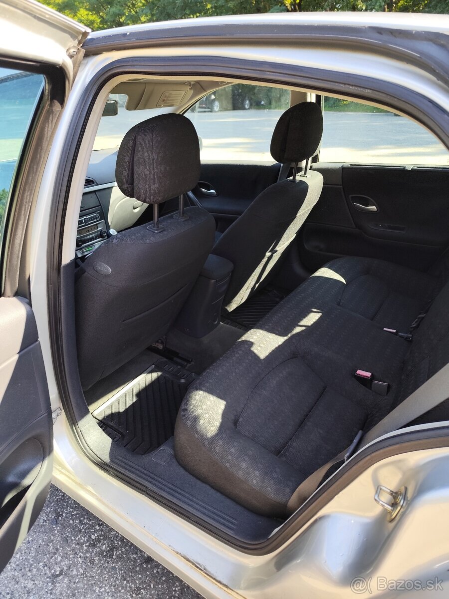 Renault Laguna II 1.9 dCi 88 kW – 2005 - 10