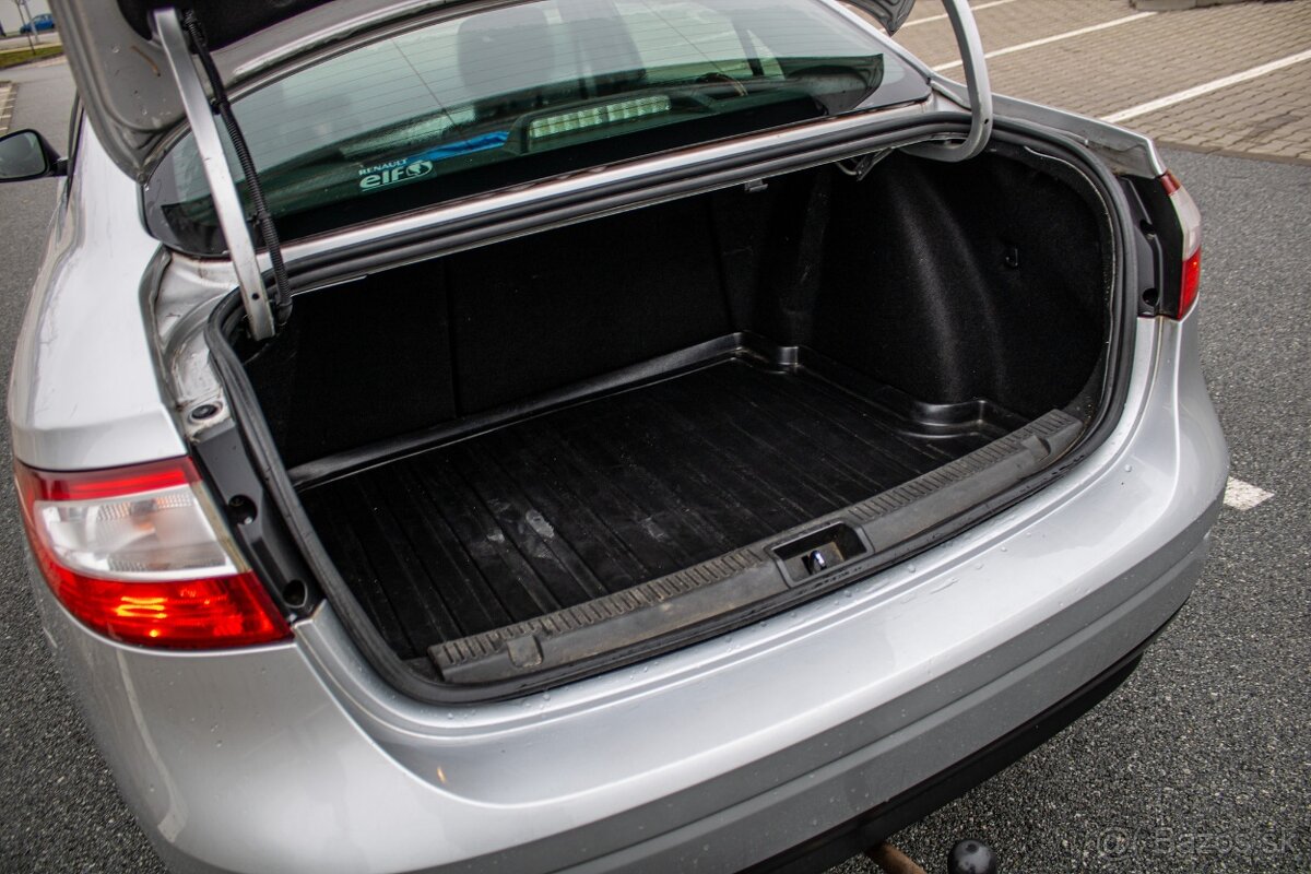 Renault Fluence 1.6 16V 81kW MT/5 1.majiteľ - 10