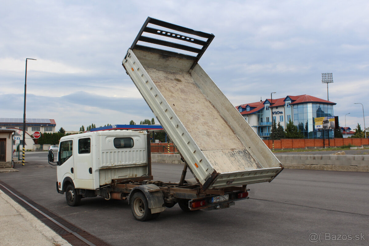 Nissan Cabstar 2.5dCi 35.13 D L2 Premium - 10