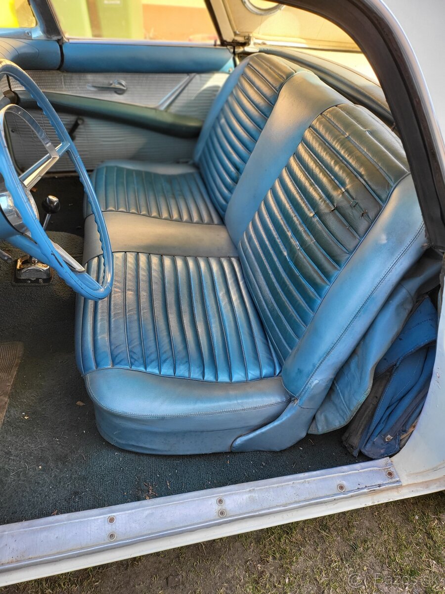 Ford Thanderbird - 10