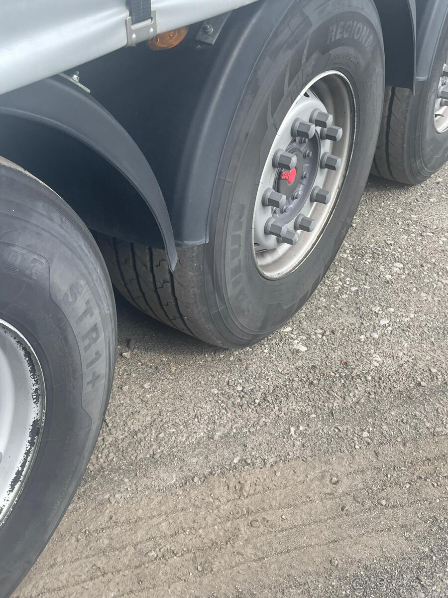 Plachtovy náves Schwarzmüller - 10