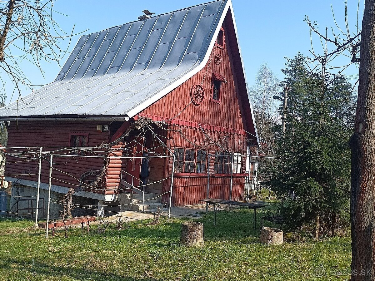 Chata u přehrady Zvolen- celoroční bydlení po rekonstrukci - 10