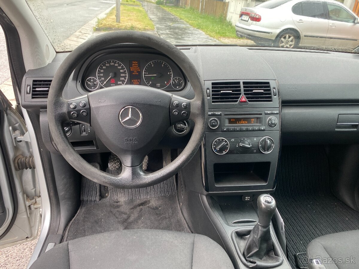 Mercedes-Benz A trieda 160 CDI Elegance Blue - 10