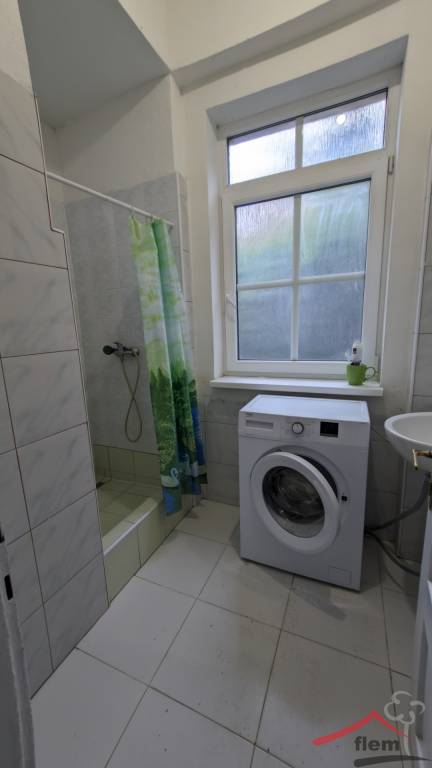 3-izbový rodinný dom na predaj vo Vrábľoch, pozemok 1094 m2 - 10