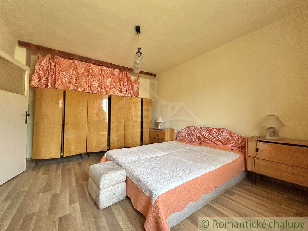 ZNÍŽENÁ CENA - Ihneď obývateľný dom v tichej časti obce Ge - 10