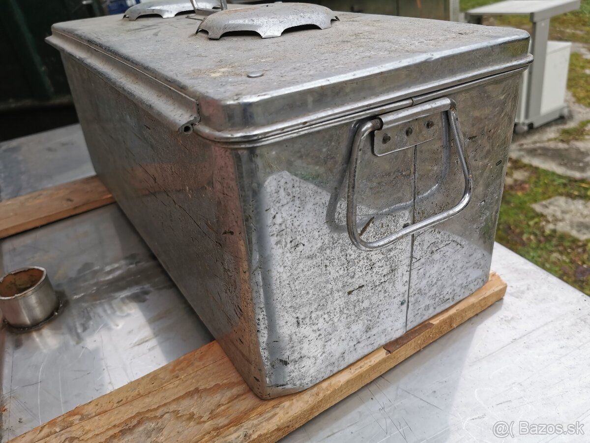 Nerezová lekárska, chirurgická prepravka, skrinka - 10