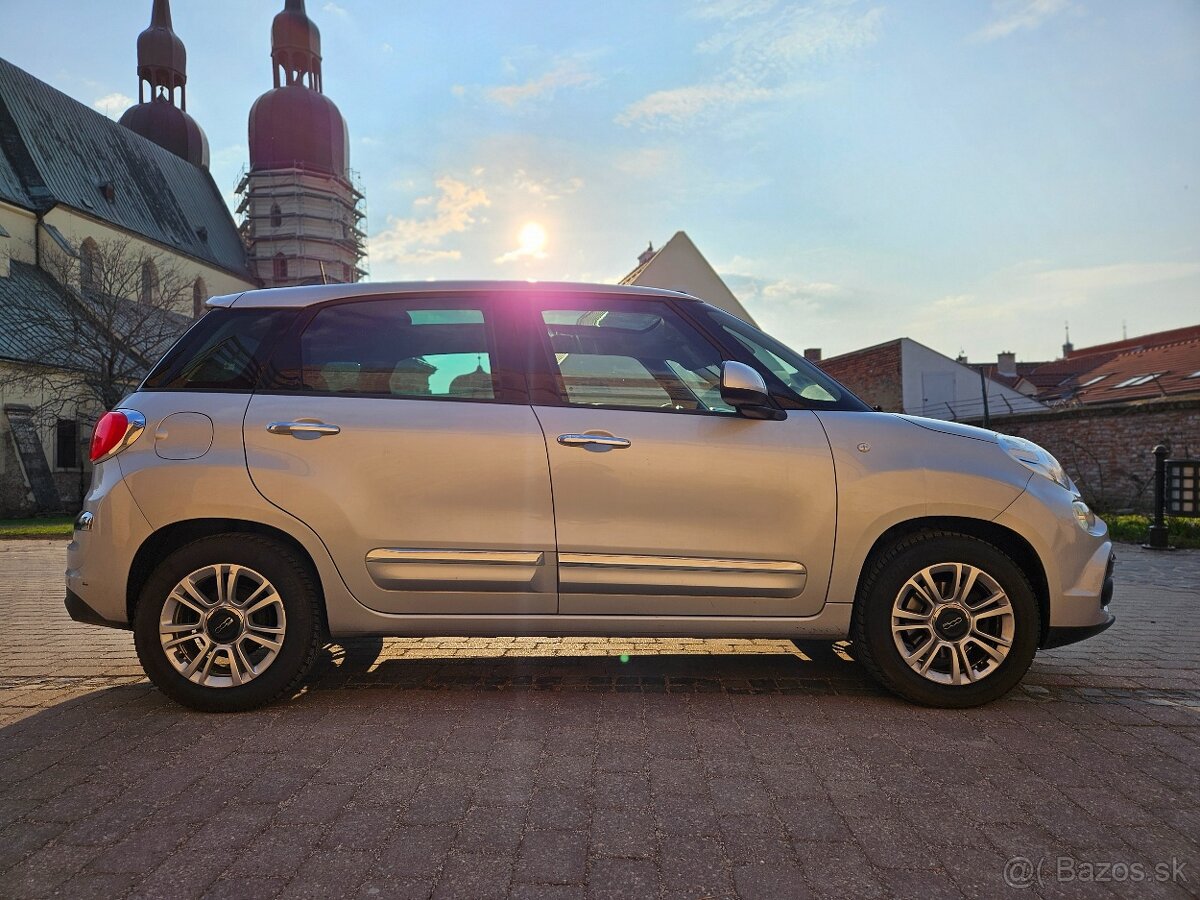 FIAT 500L Lounge 1,4 16V LOUNGE M6 - 10