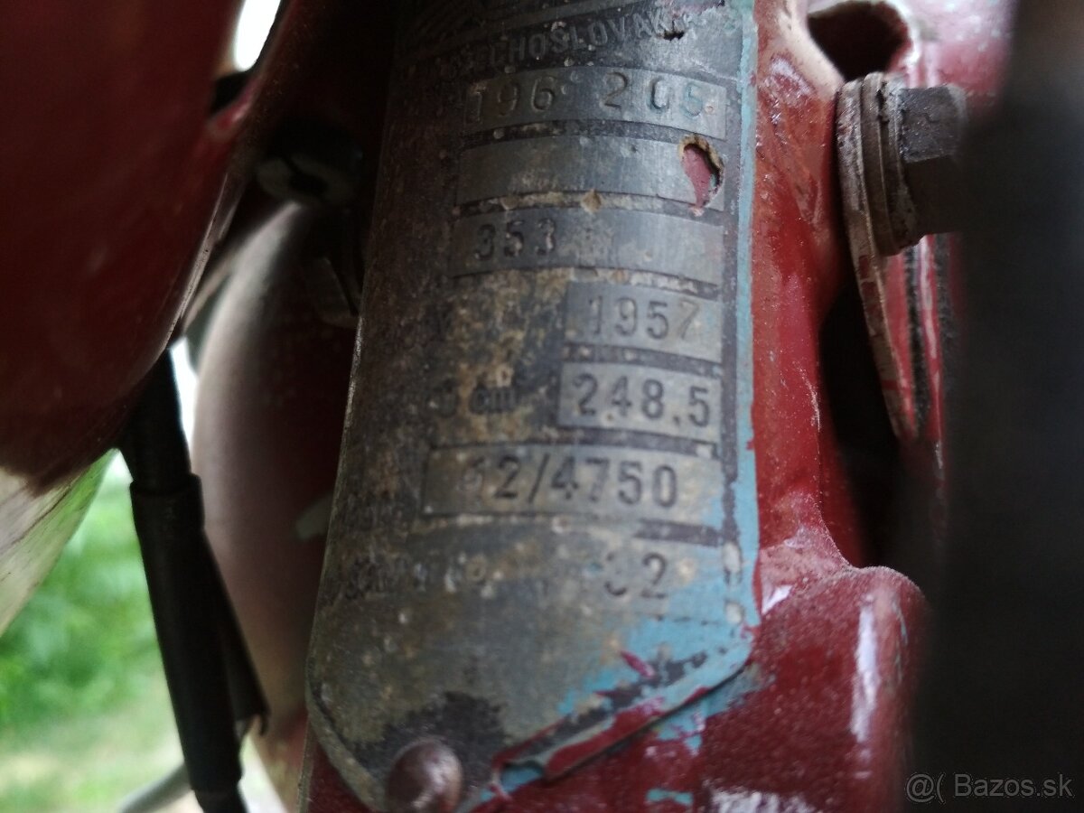 Jawa 250 353 kývačka - 10