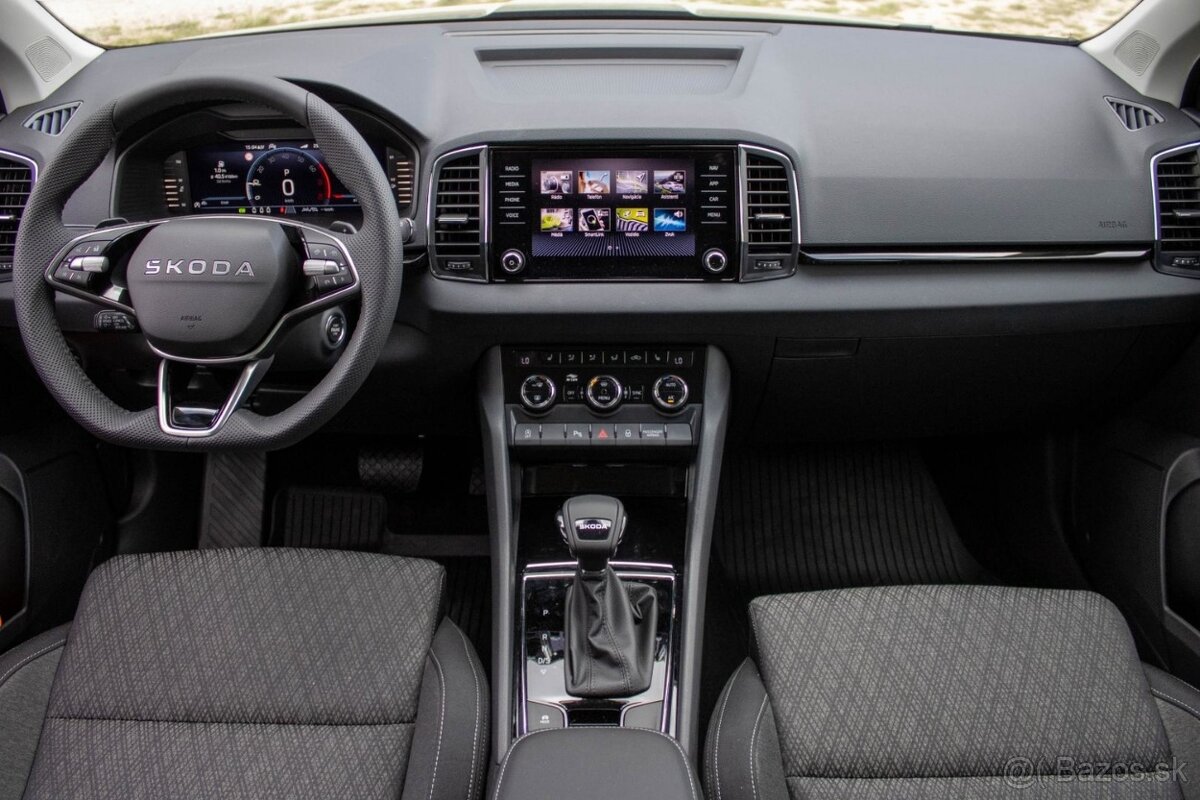 ŠKODA KAROQ 1.5 TSI 110kW ACT EVO DSG 2025 - 10
