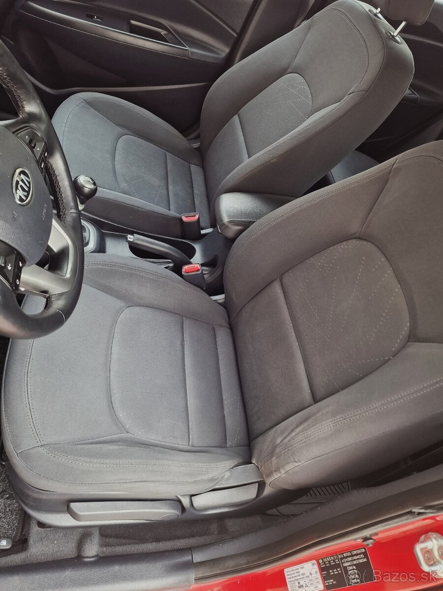 Kia Rio 1.25 CVVT 62.5KW M5 SR 1 majiteľ servis len KIA - 10