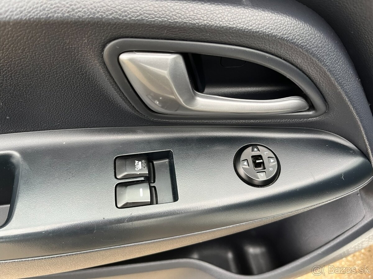 KIA Rio 1.25 CVVT - 10