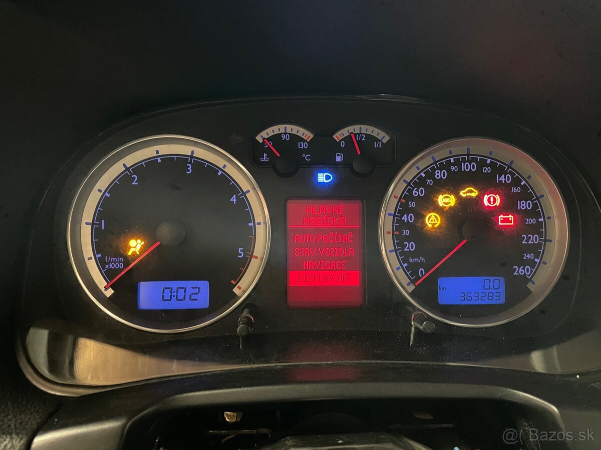 Rozpredám golf 4 - 10