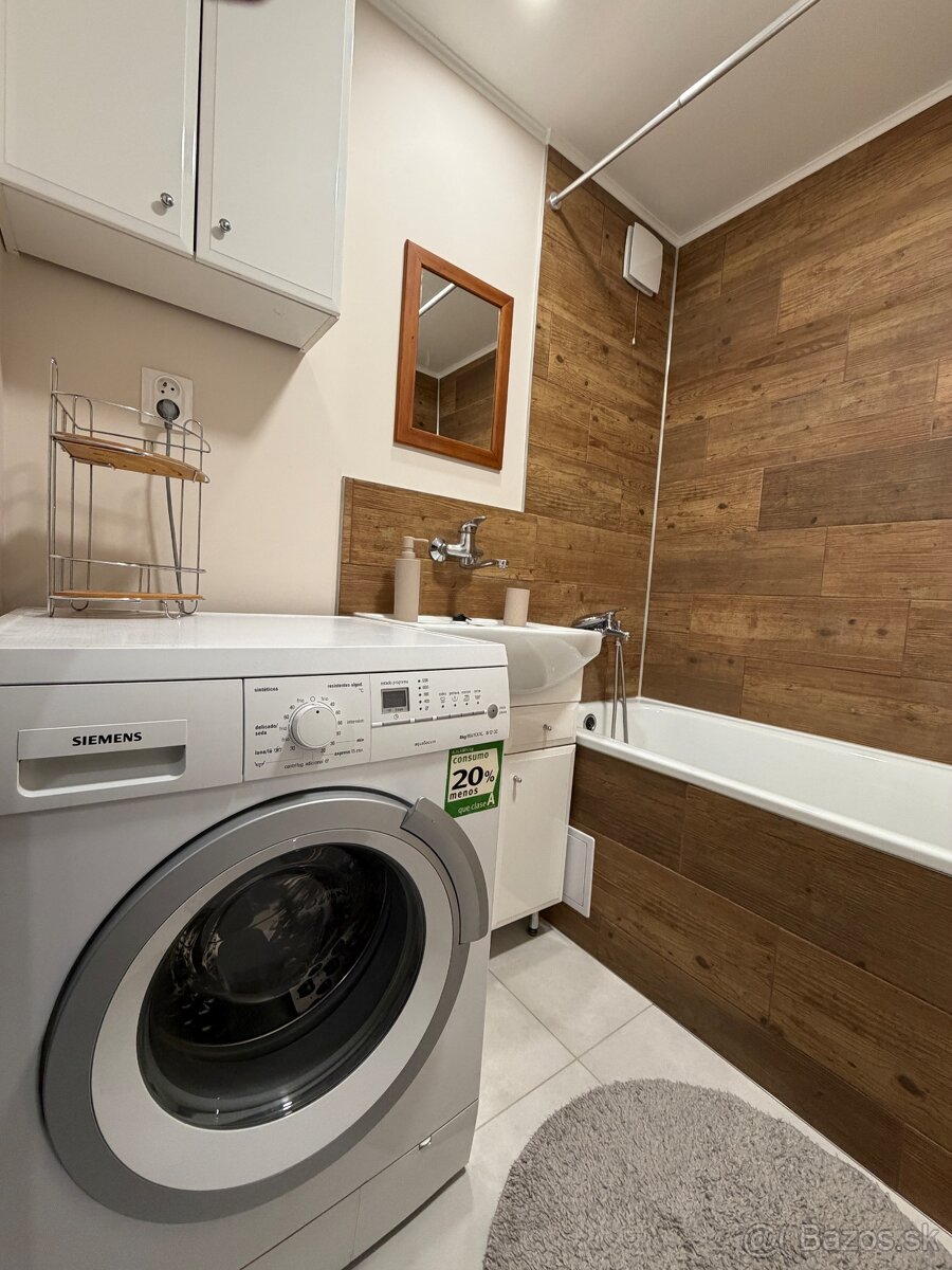 Prenájom 1-izbového bytu, Michalovce – Stráňany, 32 m² - 10