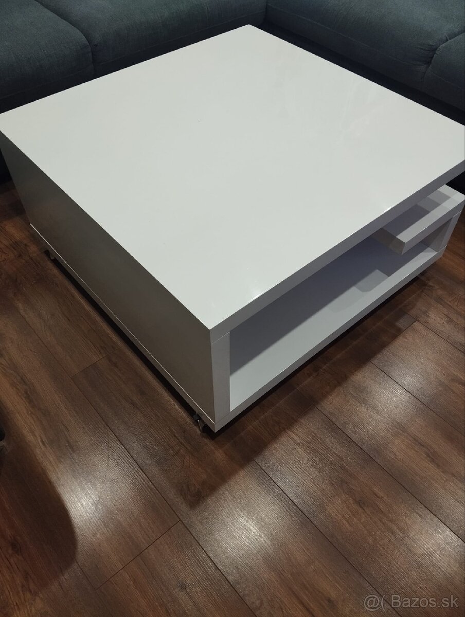 Konferenčný stolík - 10